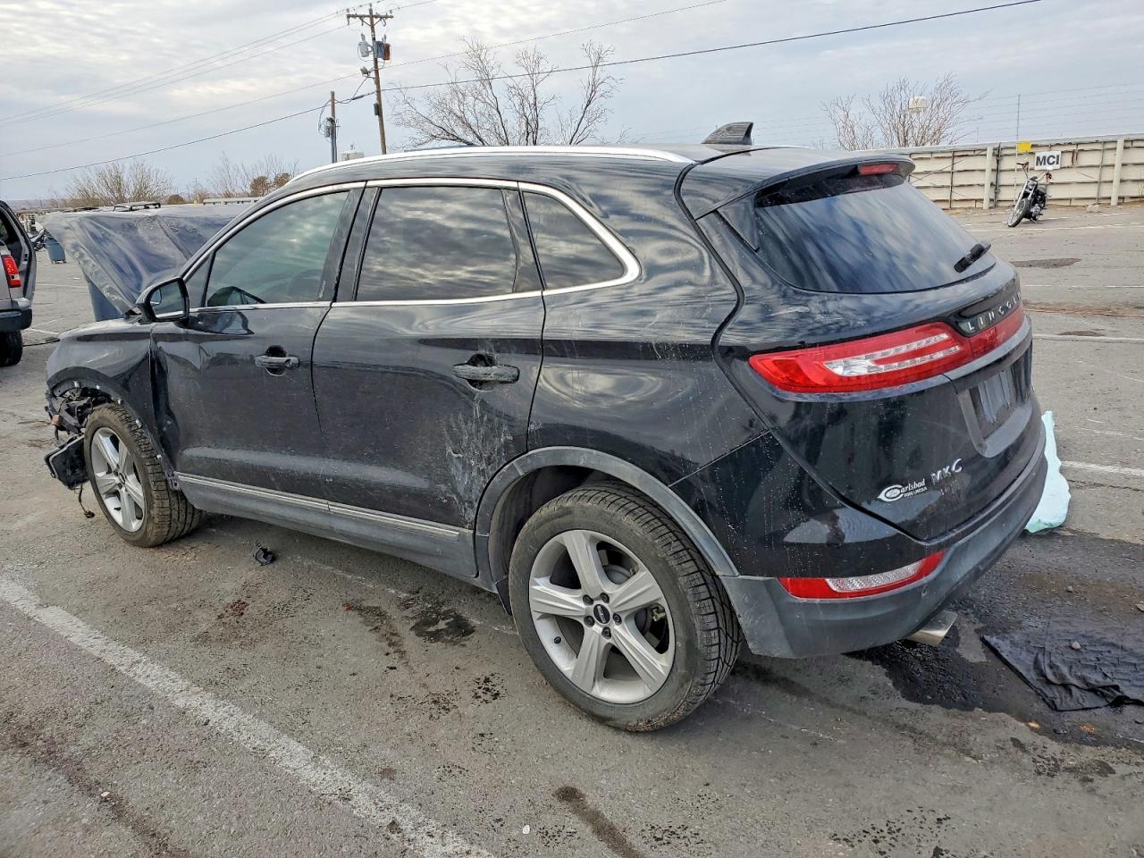 2017 LINCOLN MKC PREMIERE photo 2