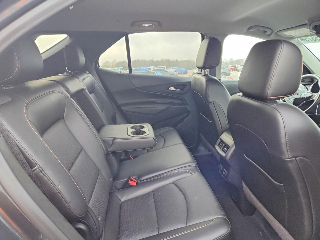 2018 CHEVROLET EQUINOX PREMIER photo 11