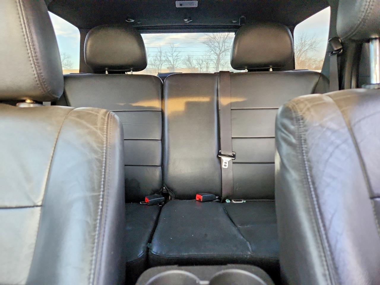 2010 FORD ESCAPE XLT photo 10