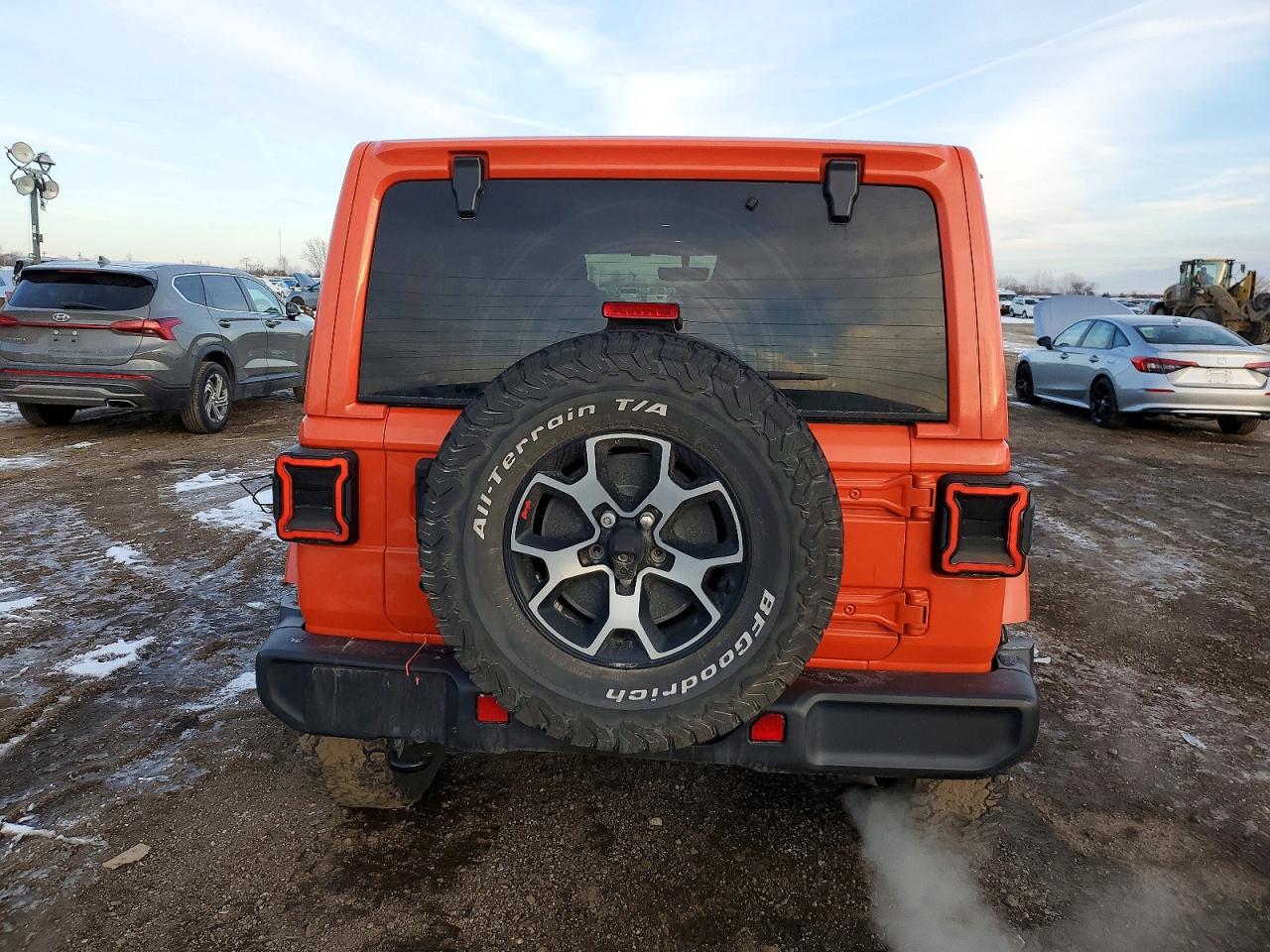 2018 JEEP WRANGLER UNLIMITED SAHARA photo 6