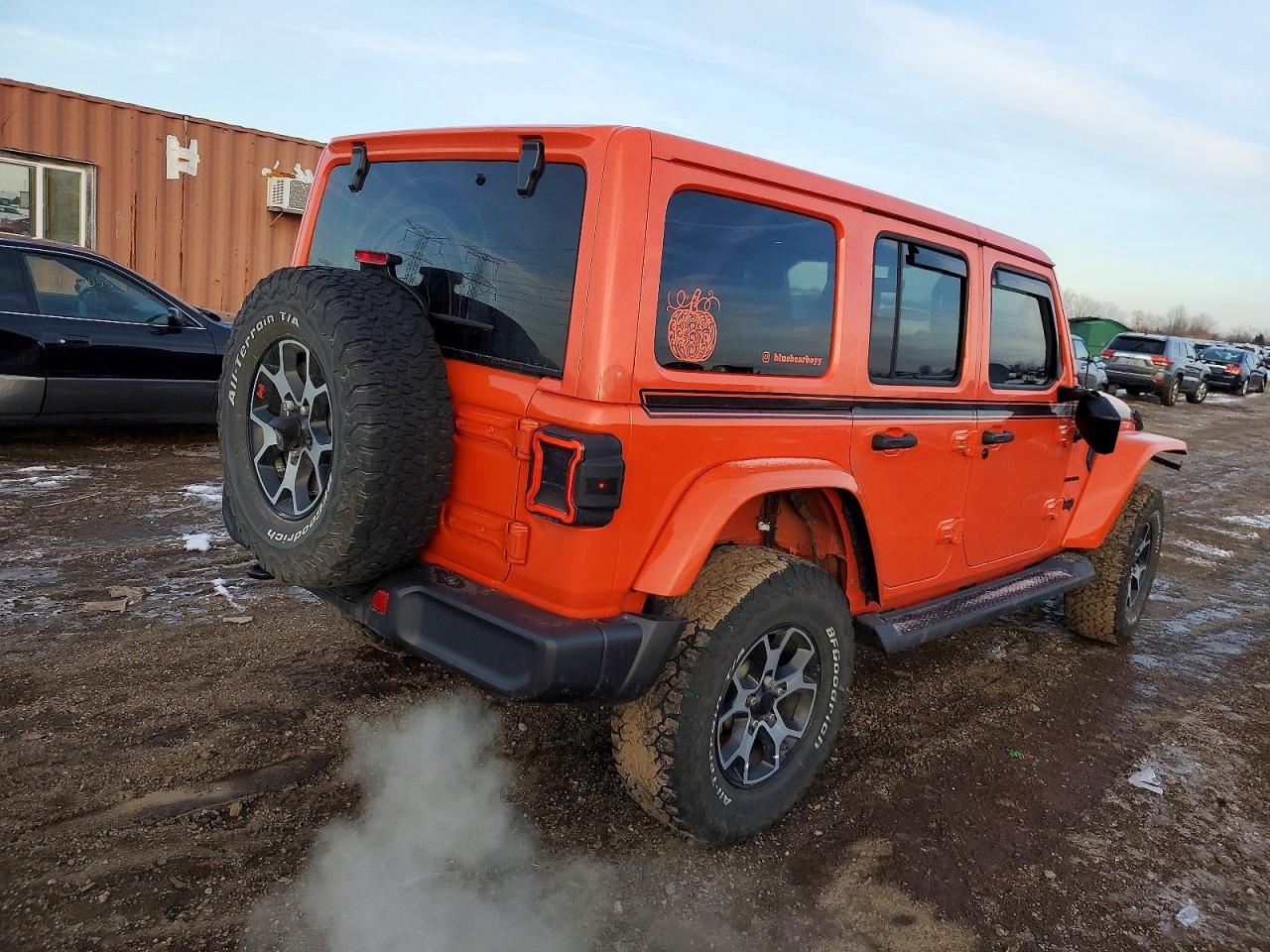 2018 JEEP WRANGLER UNLIMITED SAHARA photo 3