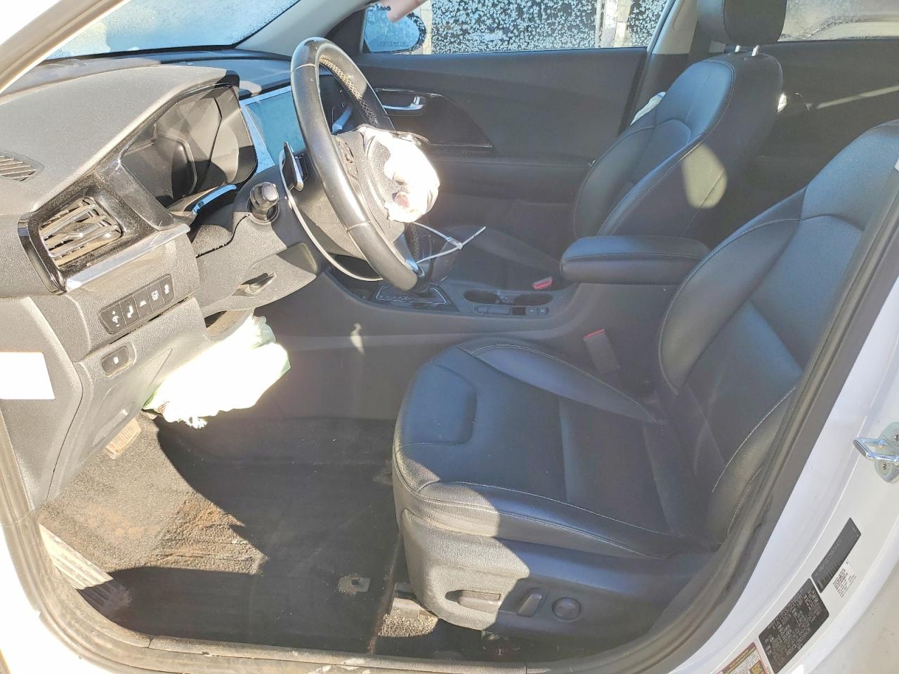 2022 KIA NIRO TOURING SPECIAL EDITION photo 7