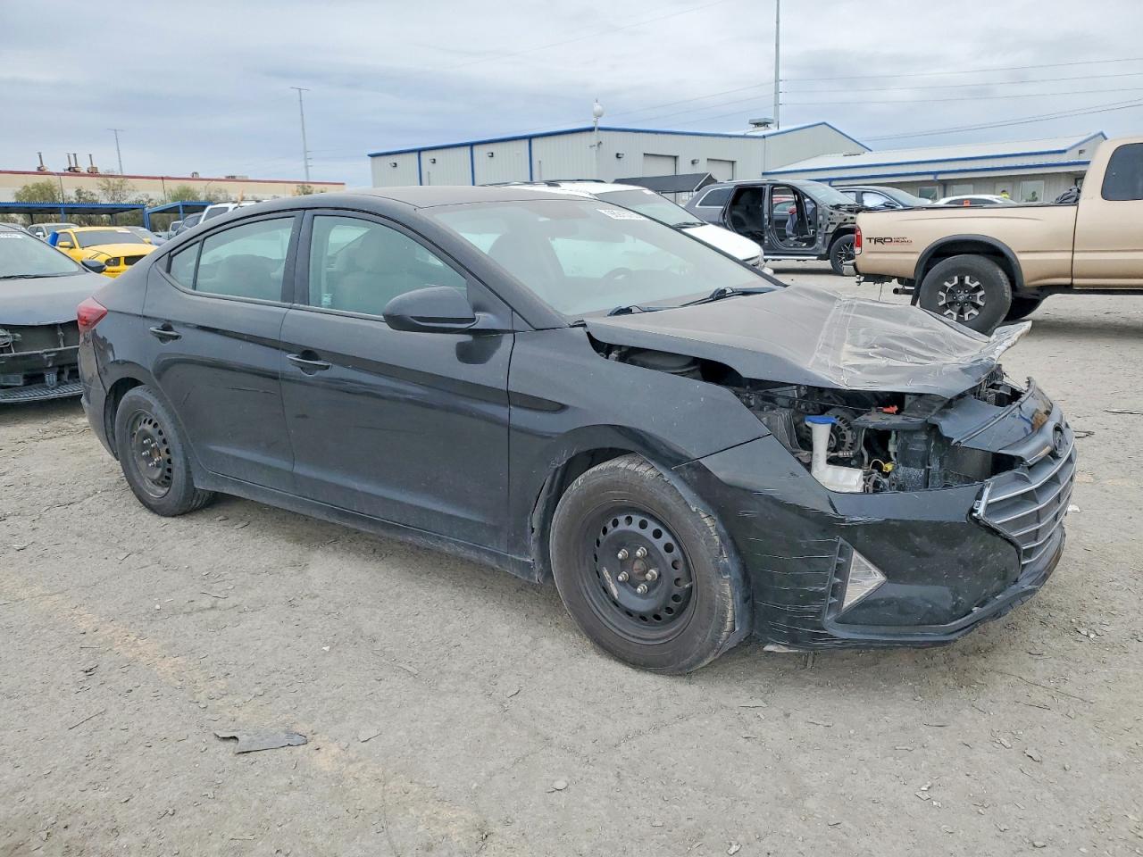 2019 HYUNDAI ELANTRA SE photo 7