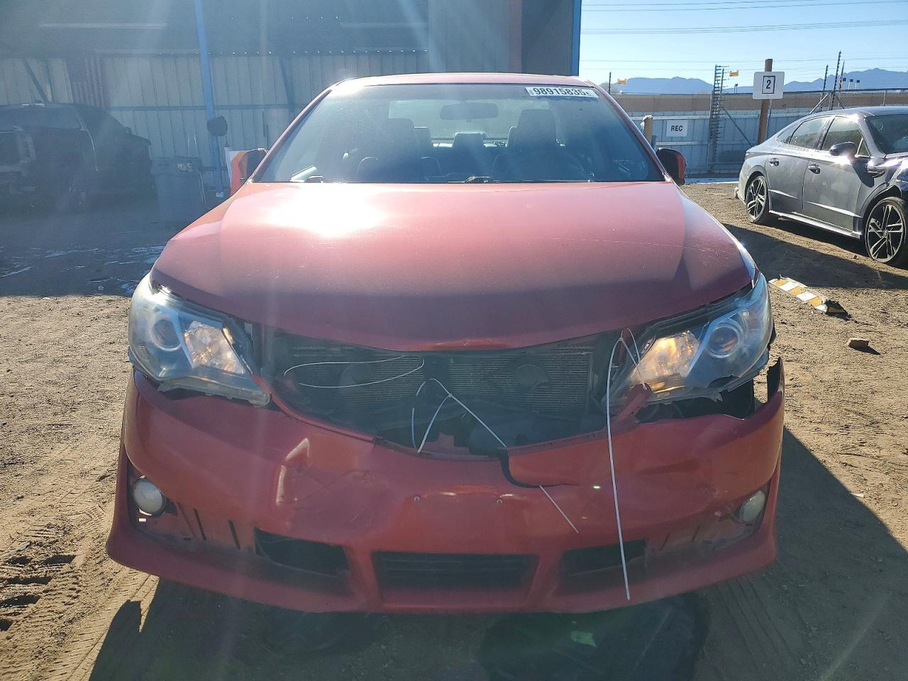 2014 TOYOTA CAMRY L photo 5