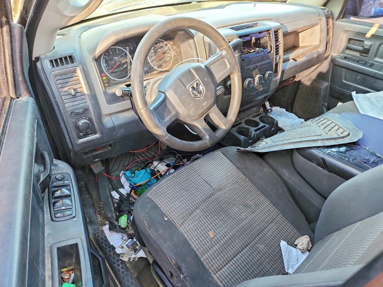 2010 DODGE RAM 1500 photo 29