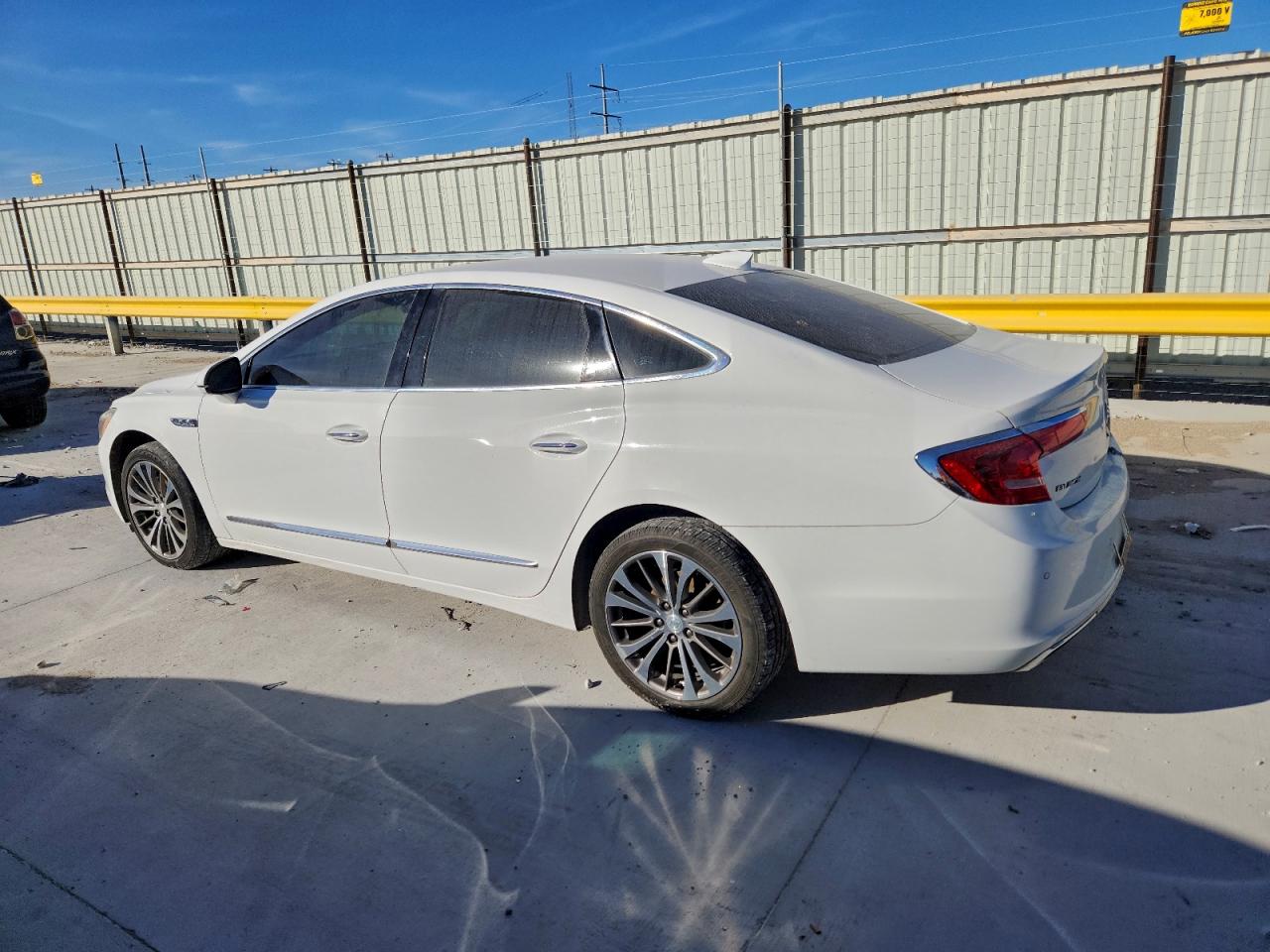 2017 BUICK LACROSSE PREFERRED photo 2