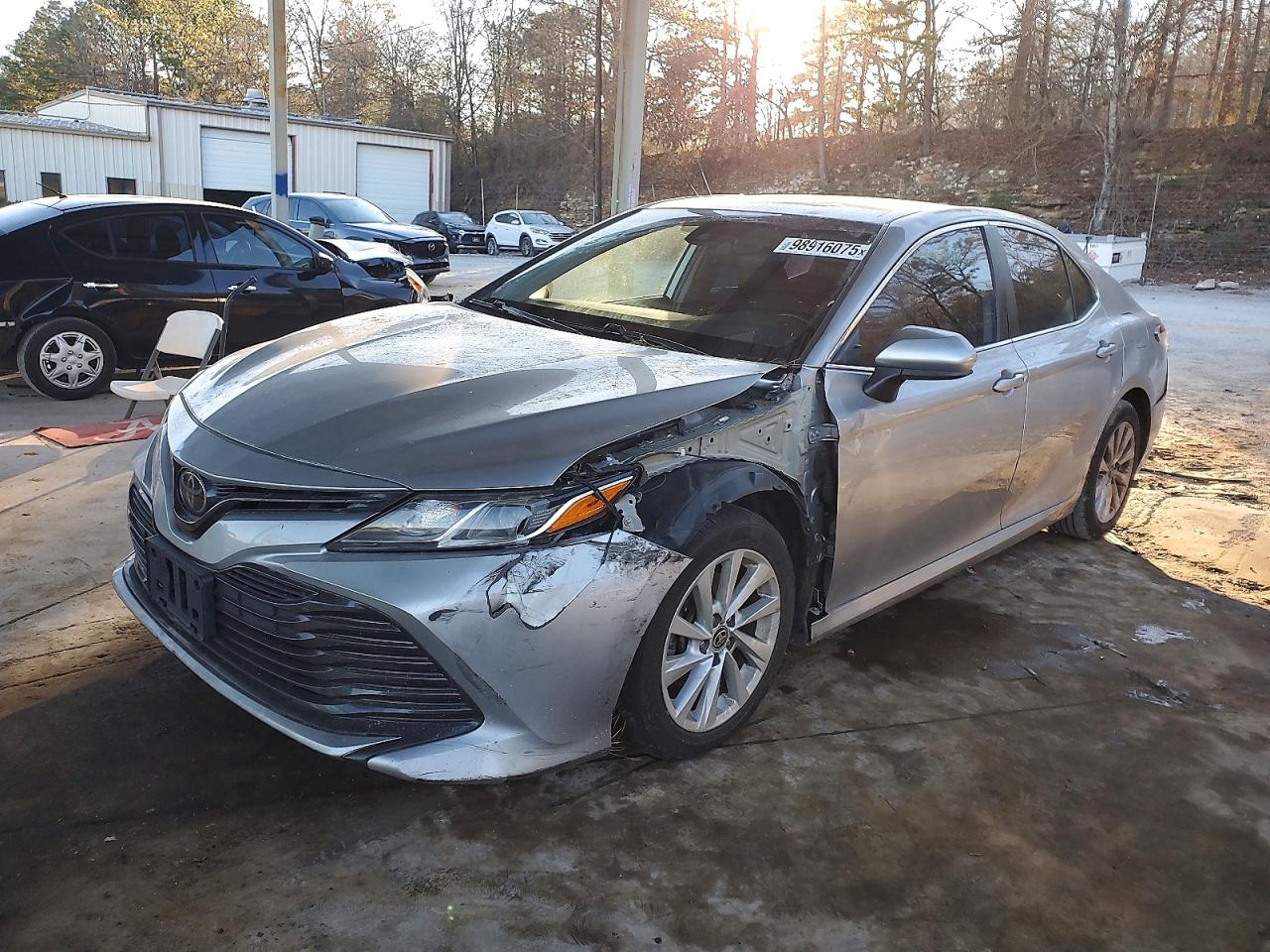 2019 TOYOTA CAMRY
