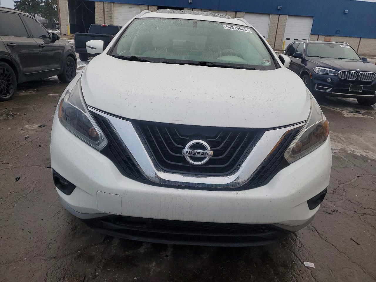 2018 NISSAN MURANO S photo 5