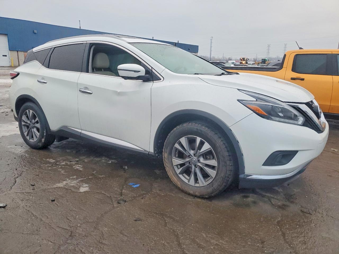 2018 NISSAN MURANO S photo 4