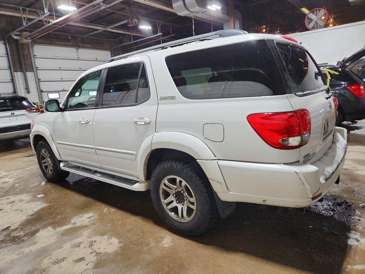 2006 TOYOTA SEQUOIA LIMITED photo 2