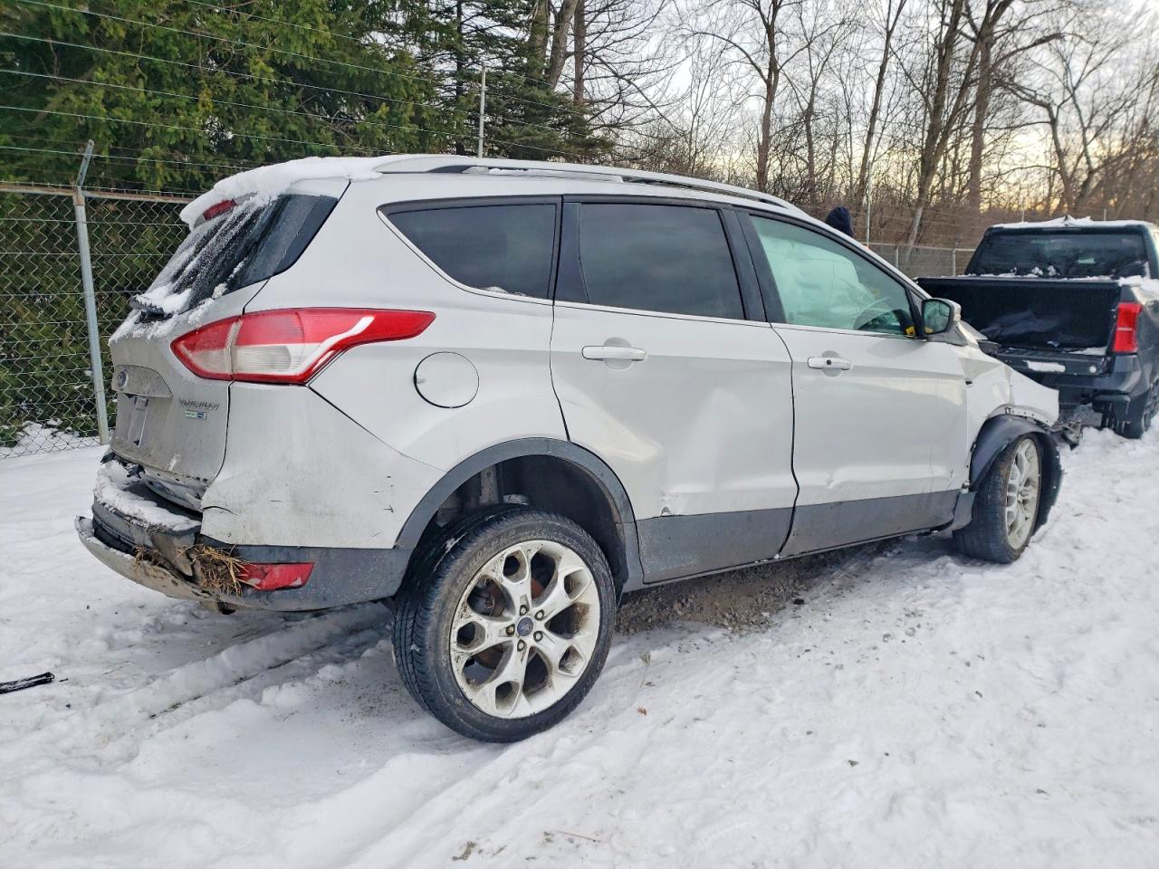 2016 FORD ESCAPE TITANIUM photo 3