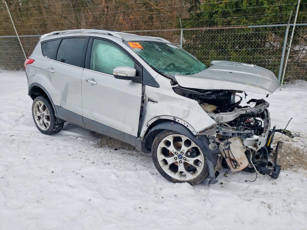 2016 FORD ESCAPE TITANIUM photo 4
