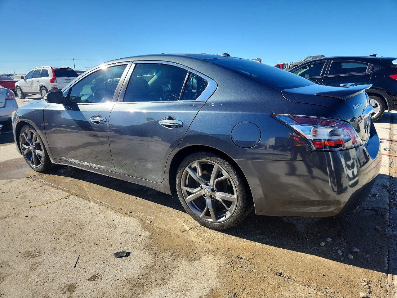 2013 NISSAN MAXIMA S photo 2