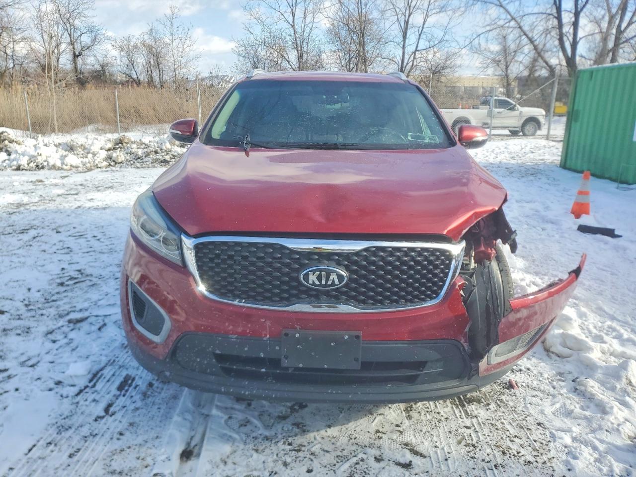 2017 KIA SORENTO LX photo 5