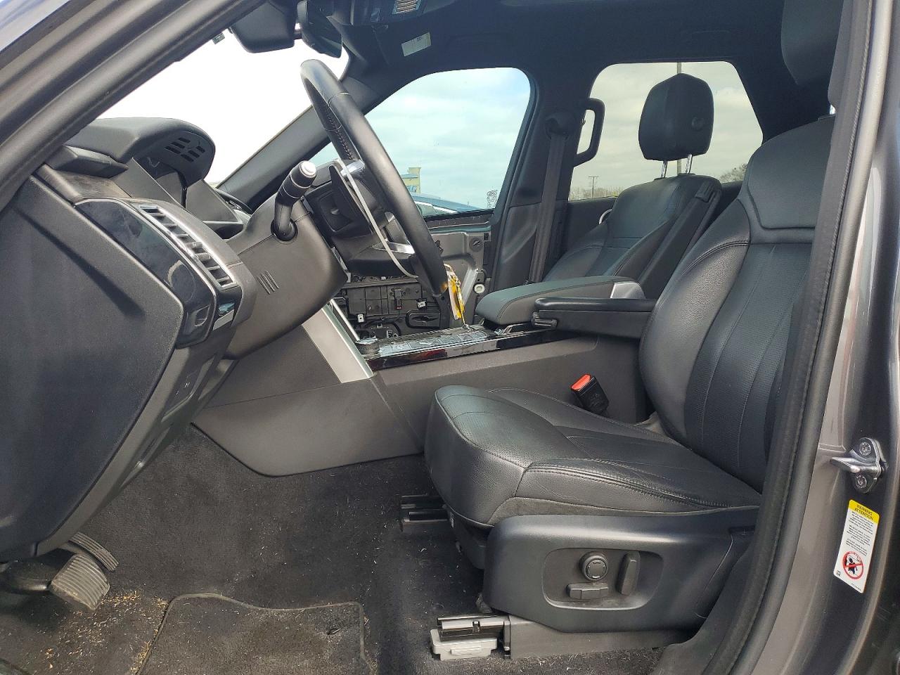 2019 LAND ROVER DISCOVERY HSE photo 7
