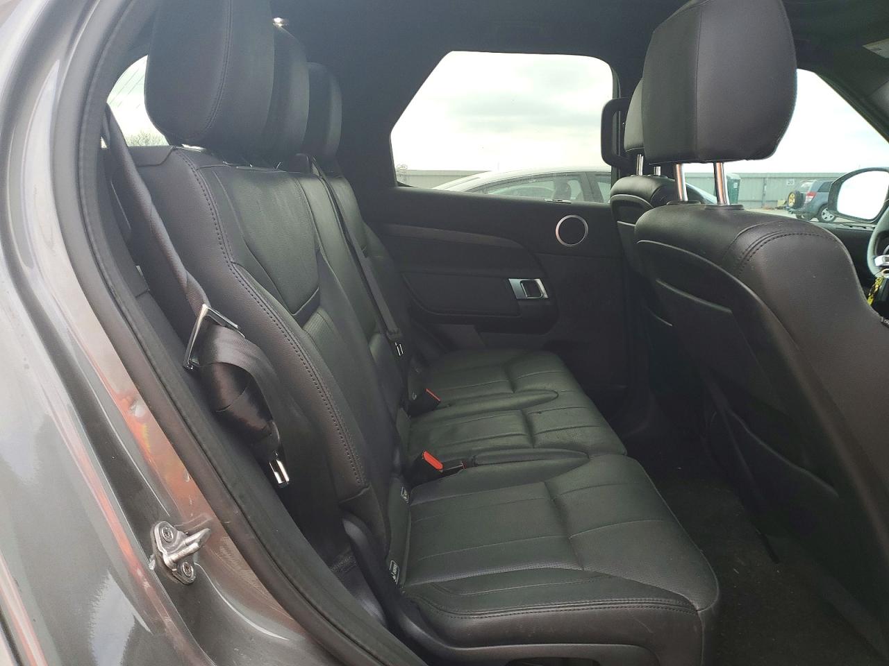 2019 LAND ROVER DISCOVERY HSE photo 10