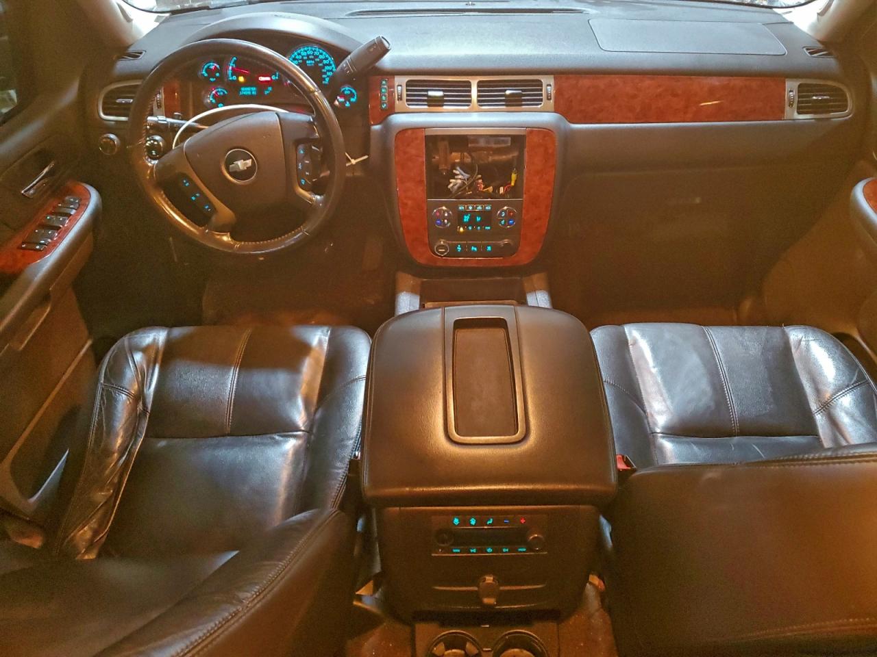 2009 CHEVROLET SUBURBAN K1500 LT photo 22