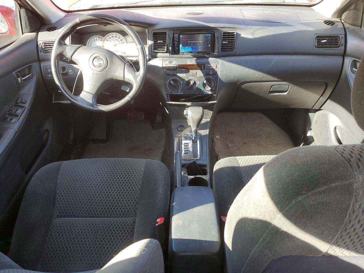 2005 TOYOTA COROLLA CE photo 8