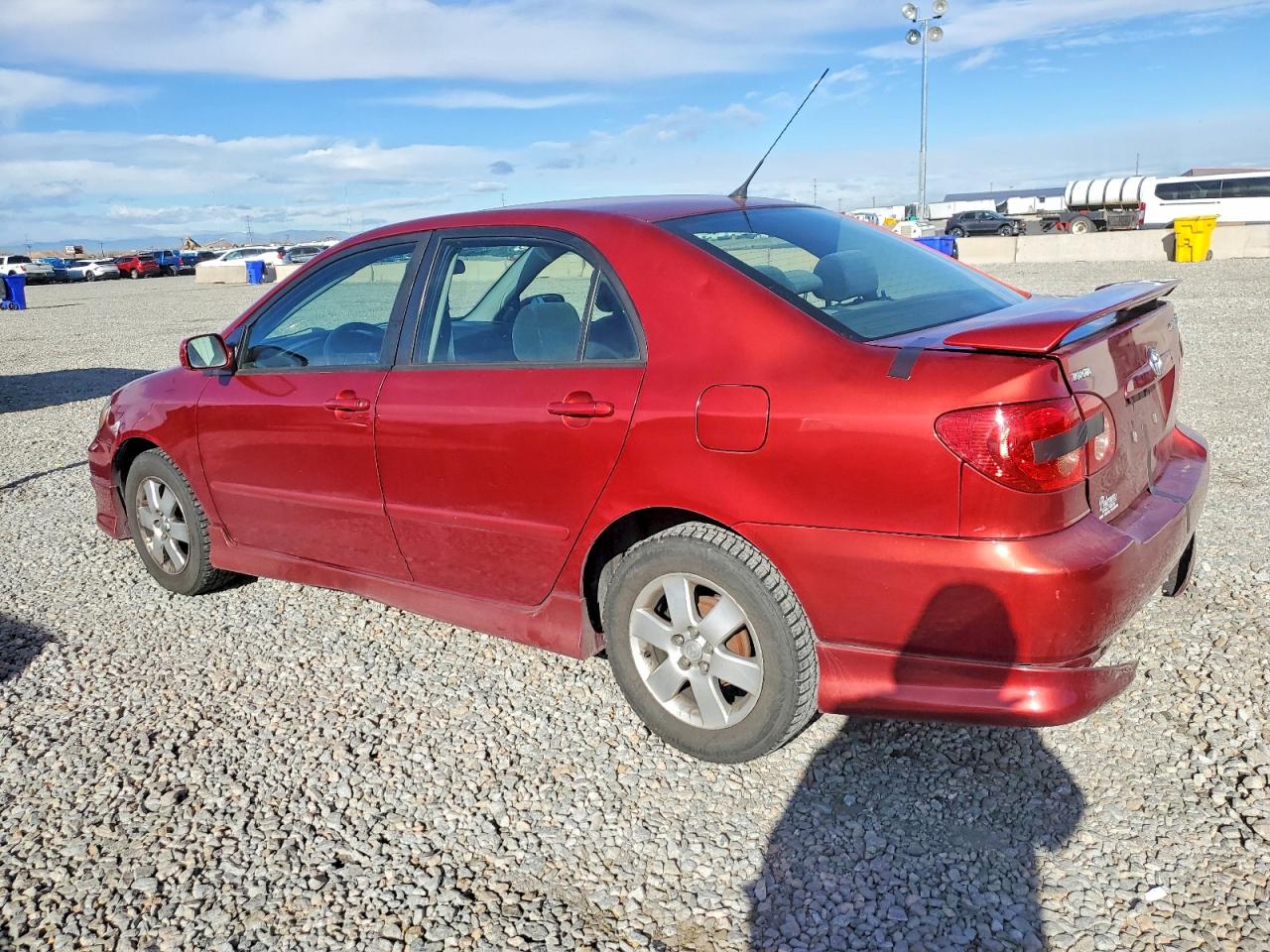 2005 TOYOTA COROLLA CE photo 2