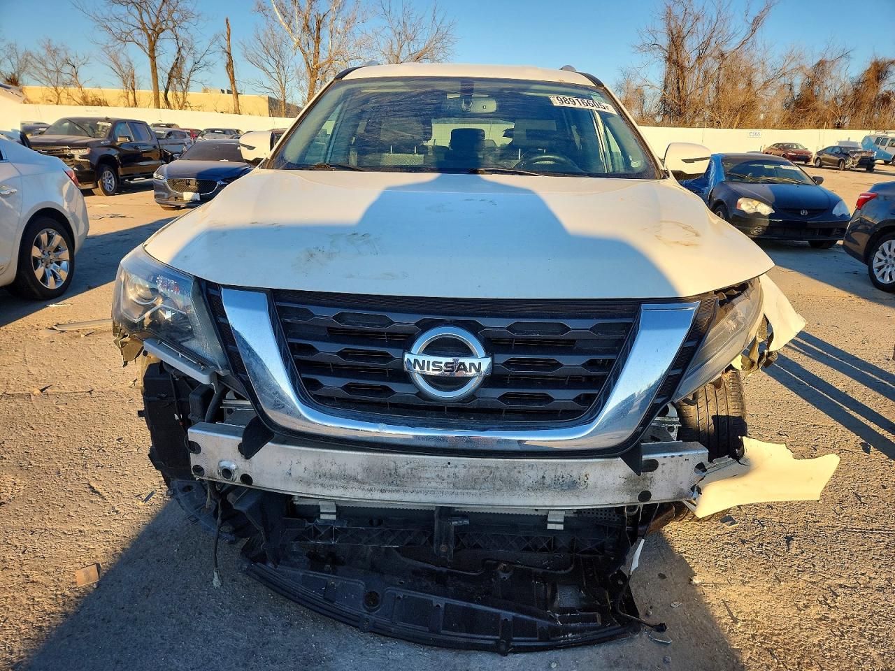 2017 NISSAN PATHFINDER photo 9