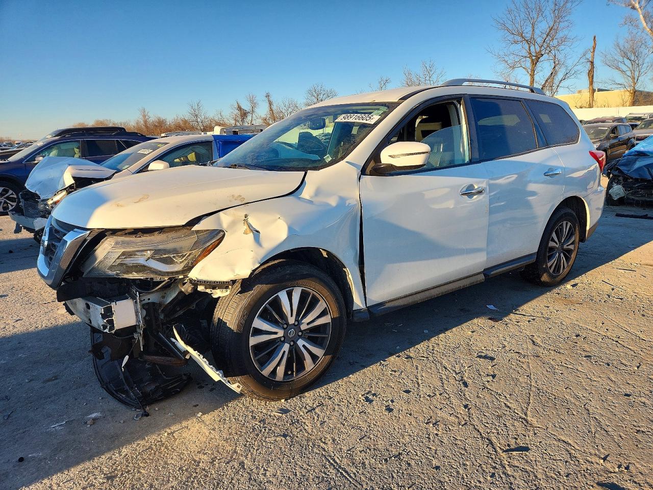 2017 NISSAN PATHFINDER