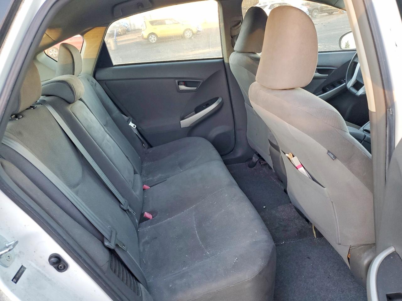 2010 TOYOTA PRIUS photo 10