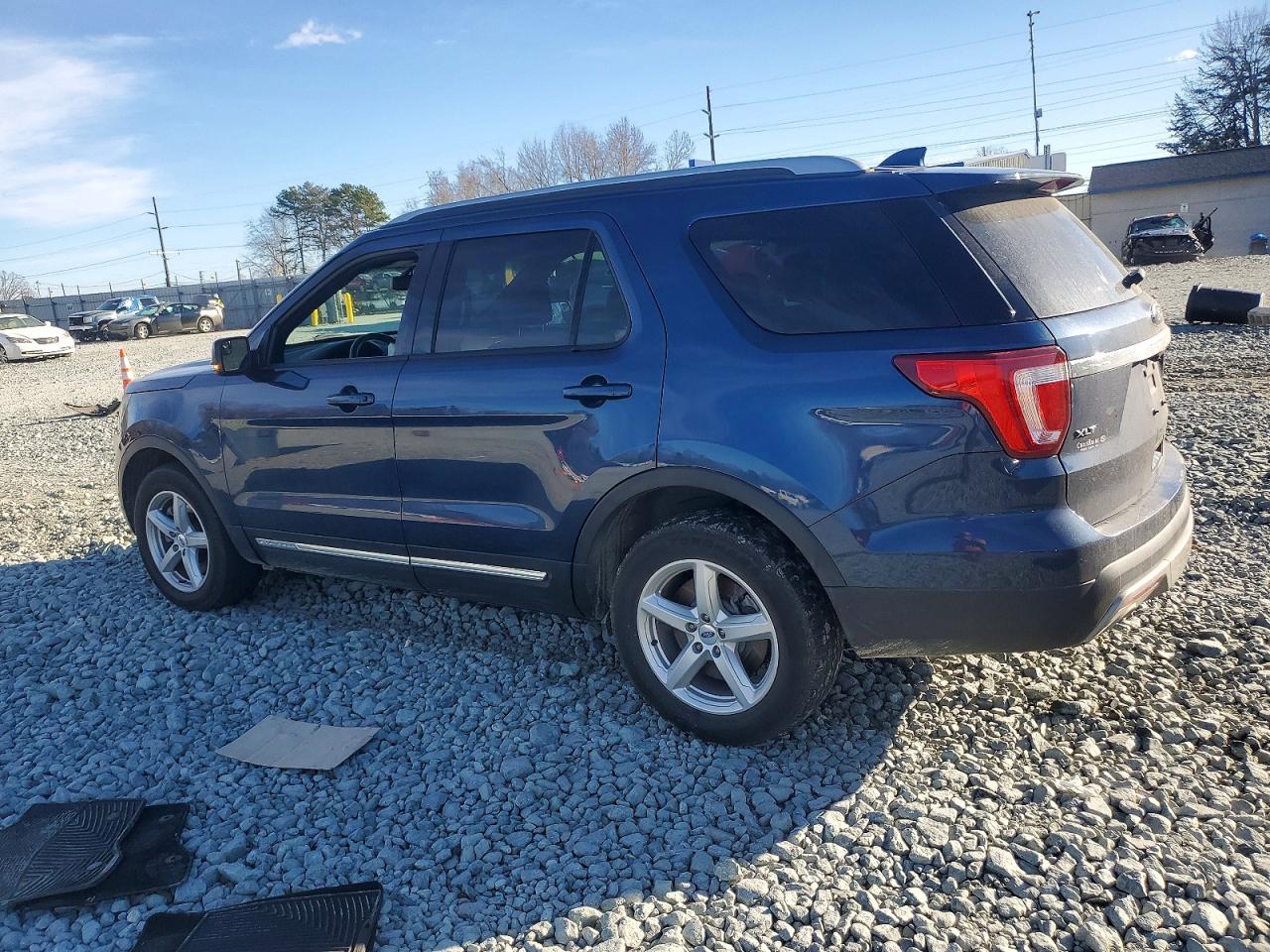 2016 FORD EXPLORER XLT photo 2