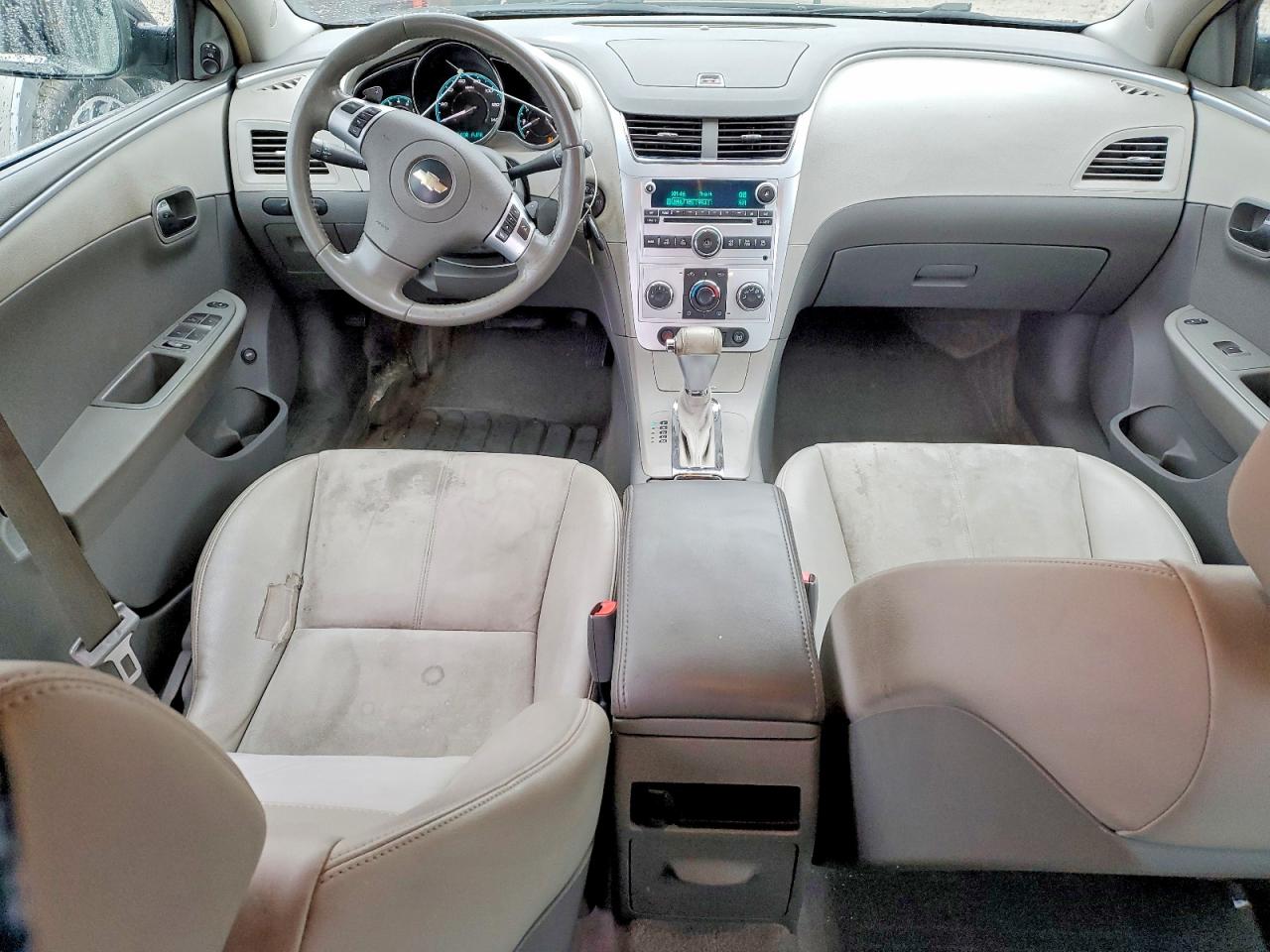 2009 CHEVROLET MALIBU 2LT photo 8