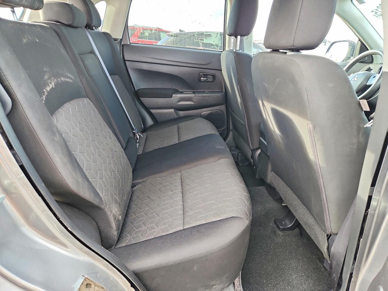 2023 MITSUBISHI OUTLANDER SPORT S/SE photo 10