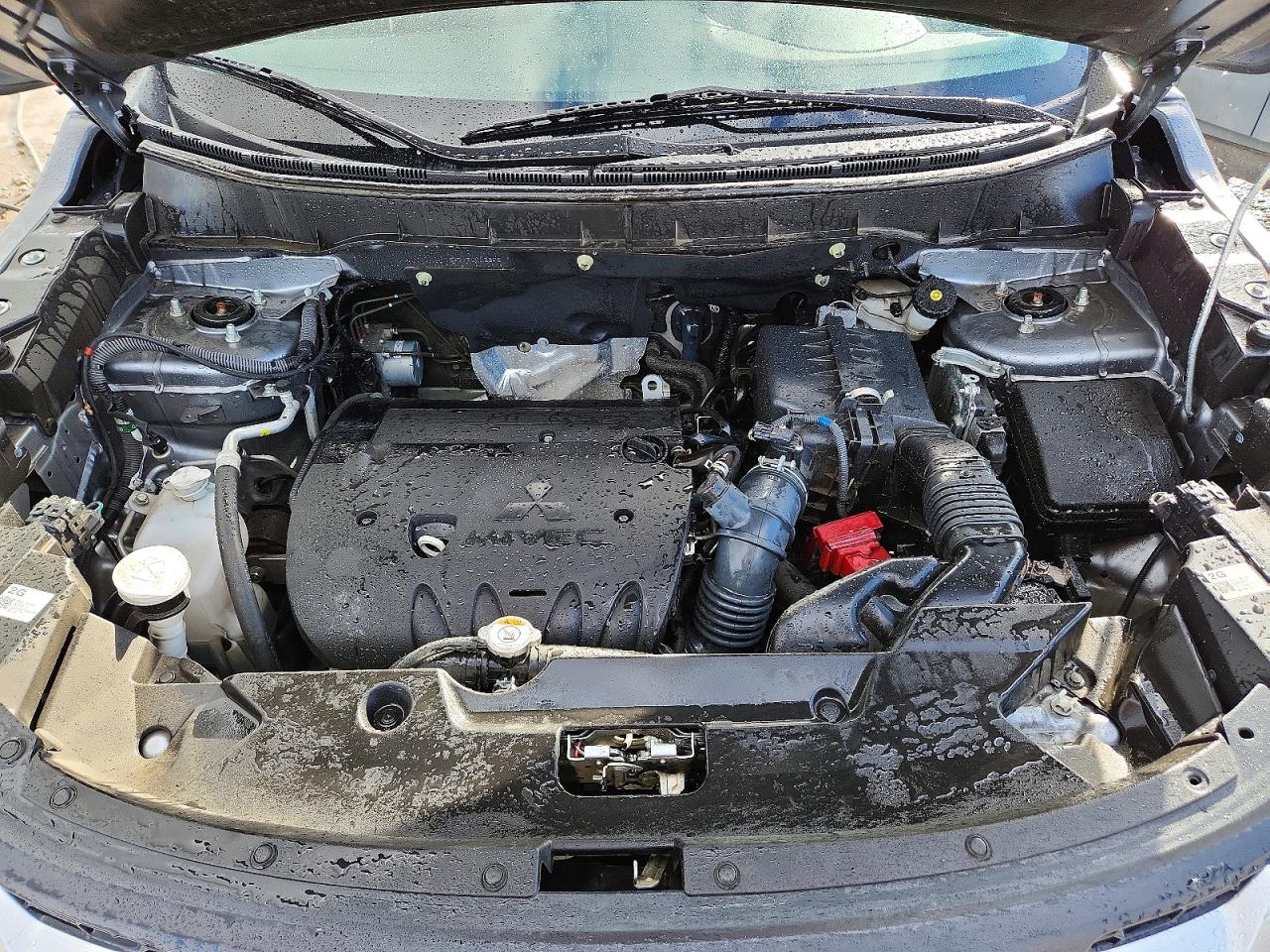 2023 MITSUBISHI OUTLANDER SPORT S/SE photo 11