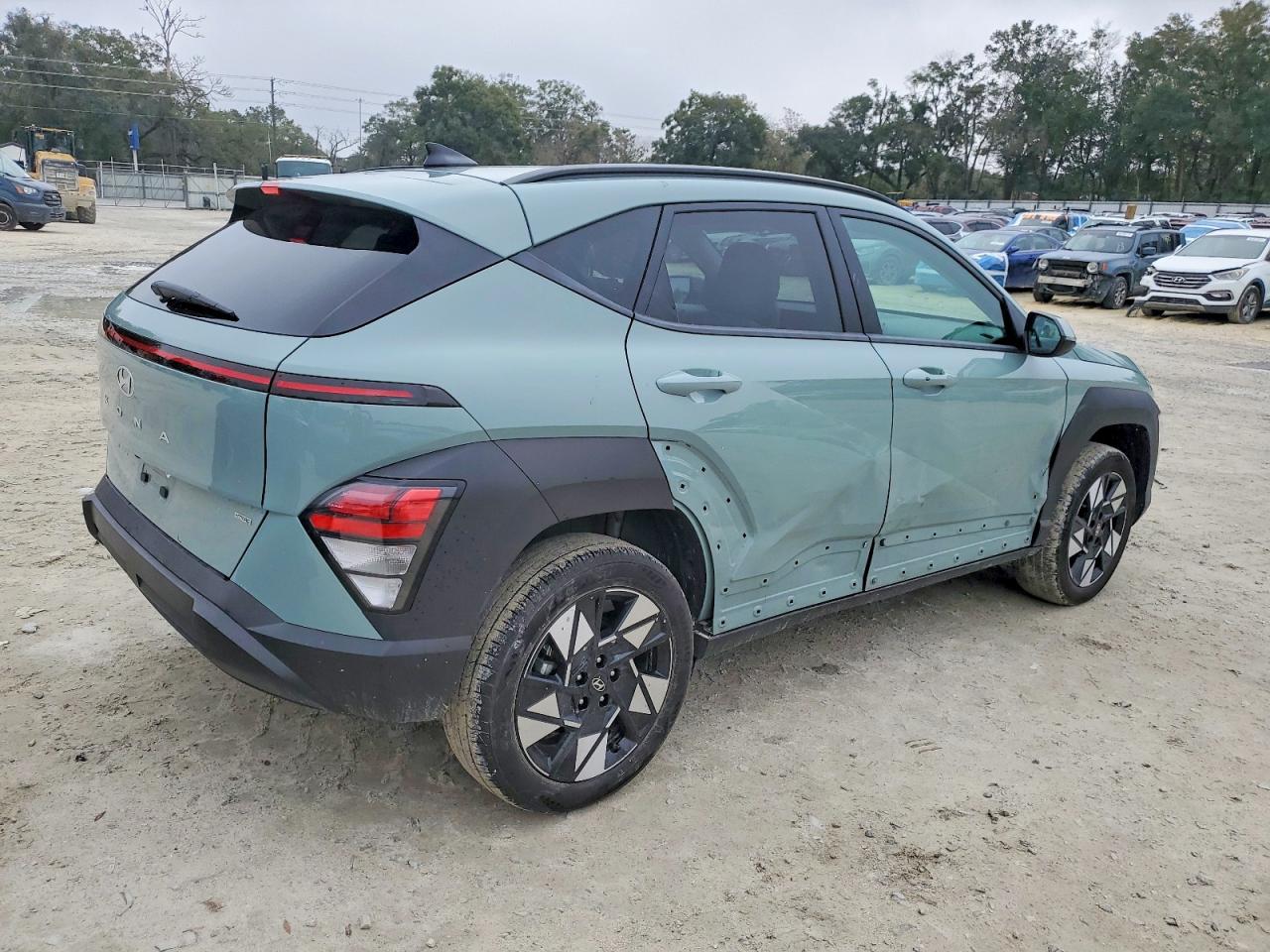 2025 HYUNDAI KONA SEL photo 5