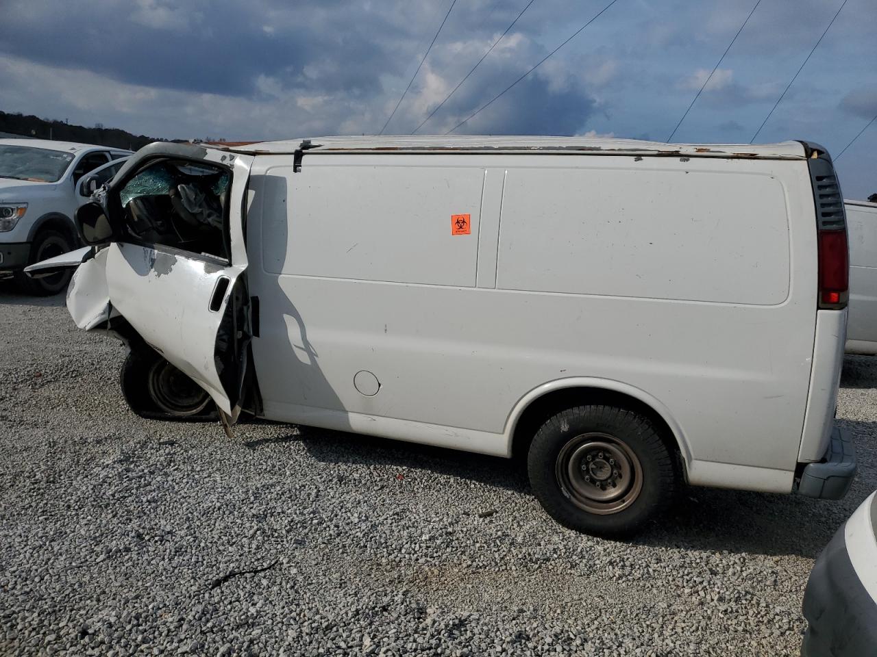 1998 GMC SAVANA photo 4
