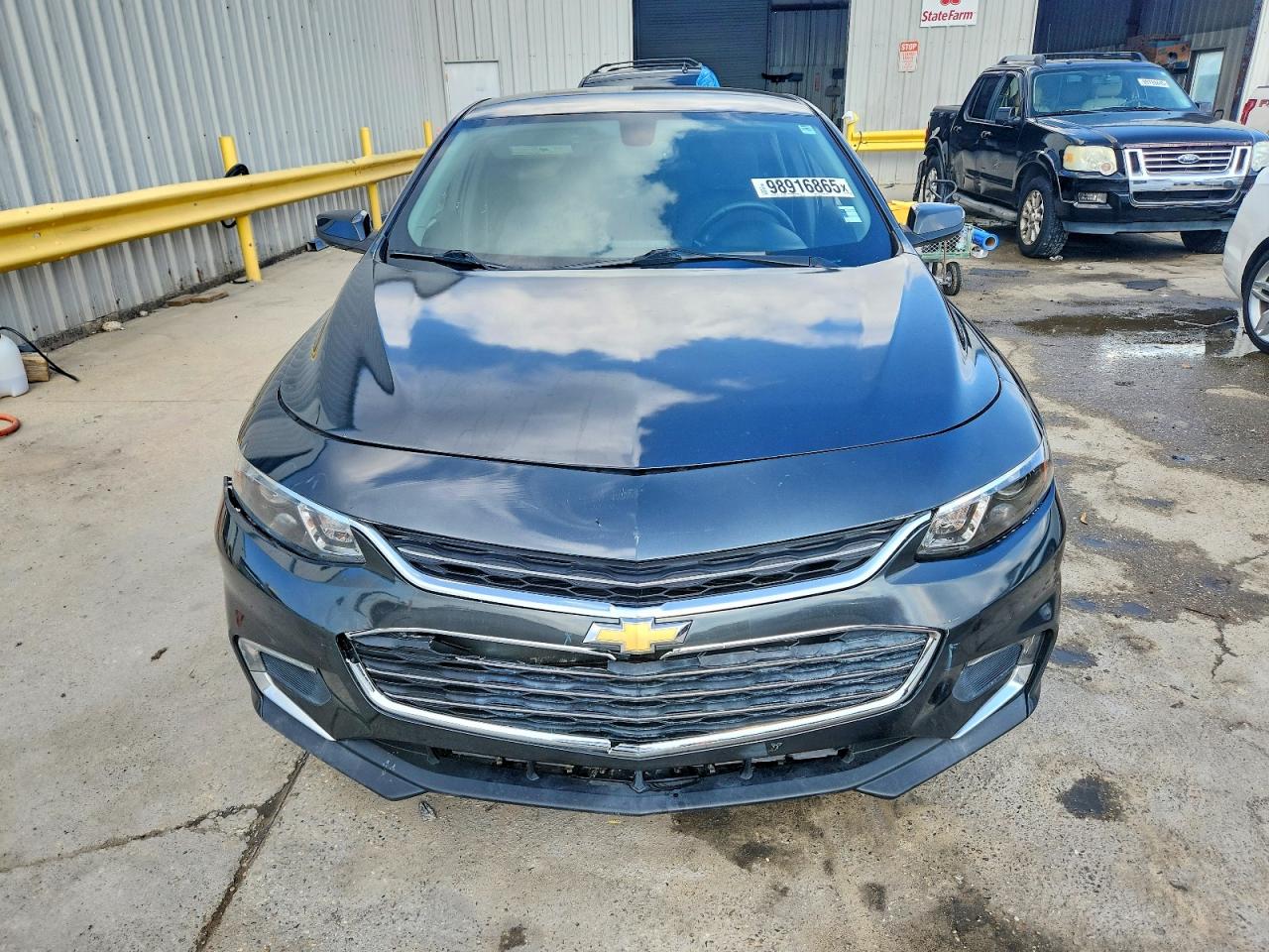 2018 CHEVROLET MALIBU LT photo 9