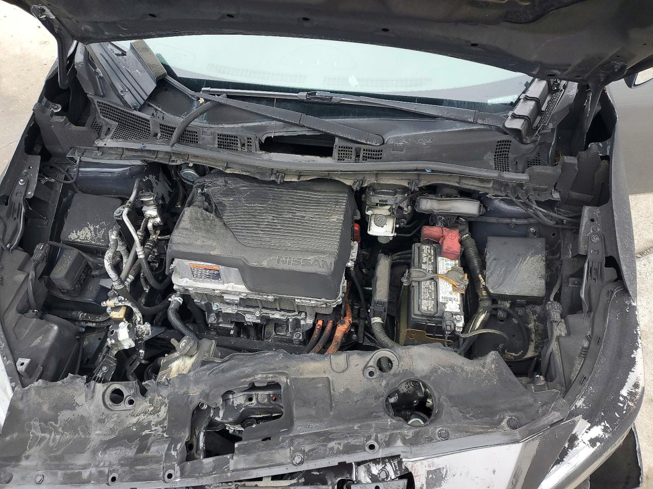 2022 NISSAN LEAF SL PLUS photo 11