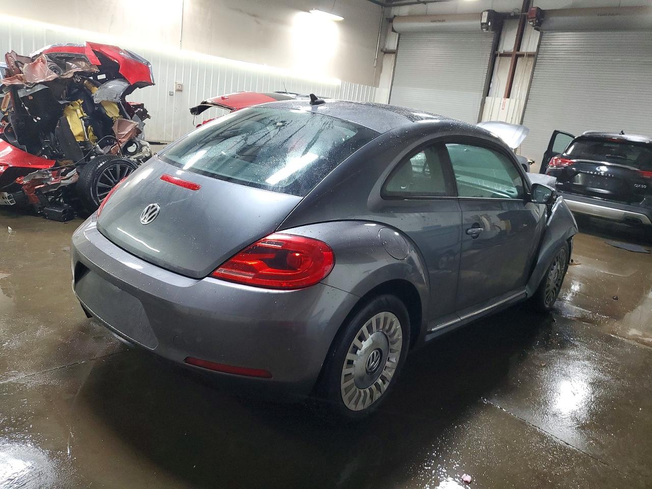 2015 VOLKSWAGEN BEETLE 1.8T photo 3