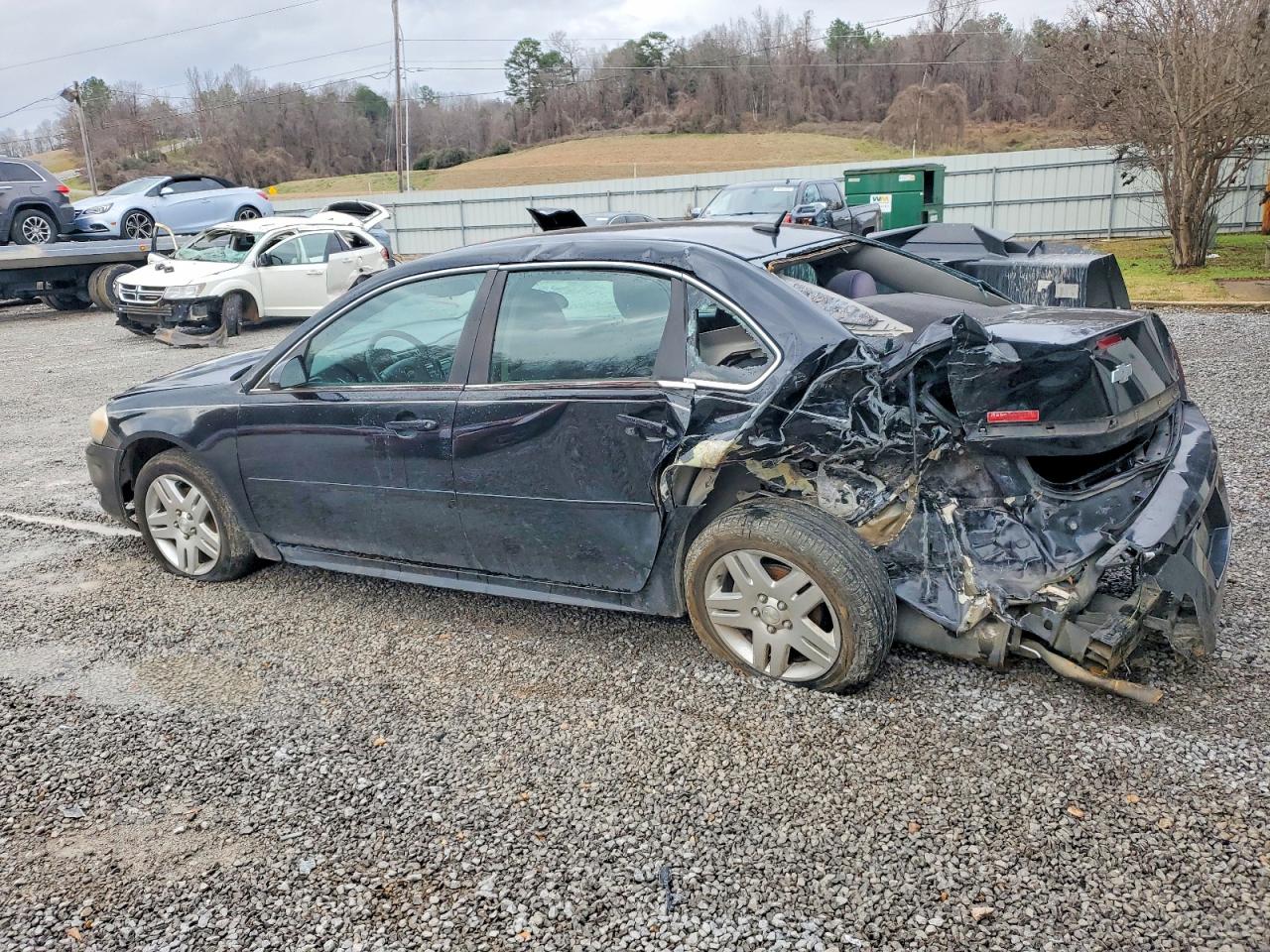 2013 CHEVROLET IMPALA LT photo 2