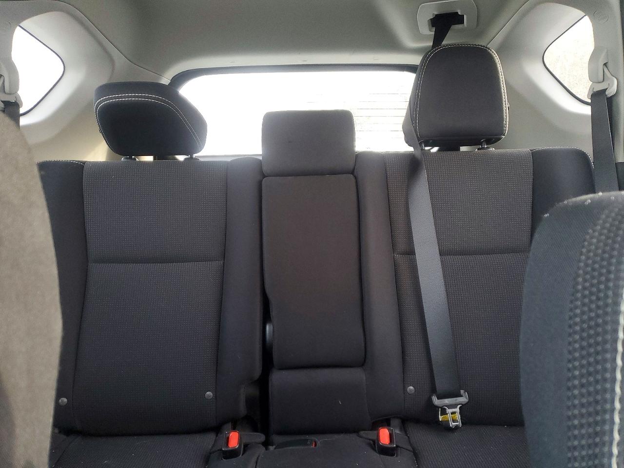 2016 TOYOTA RAV4 XLE photo 10