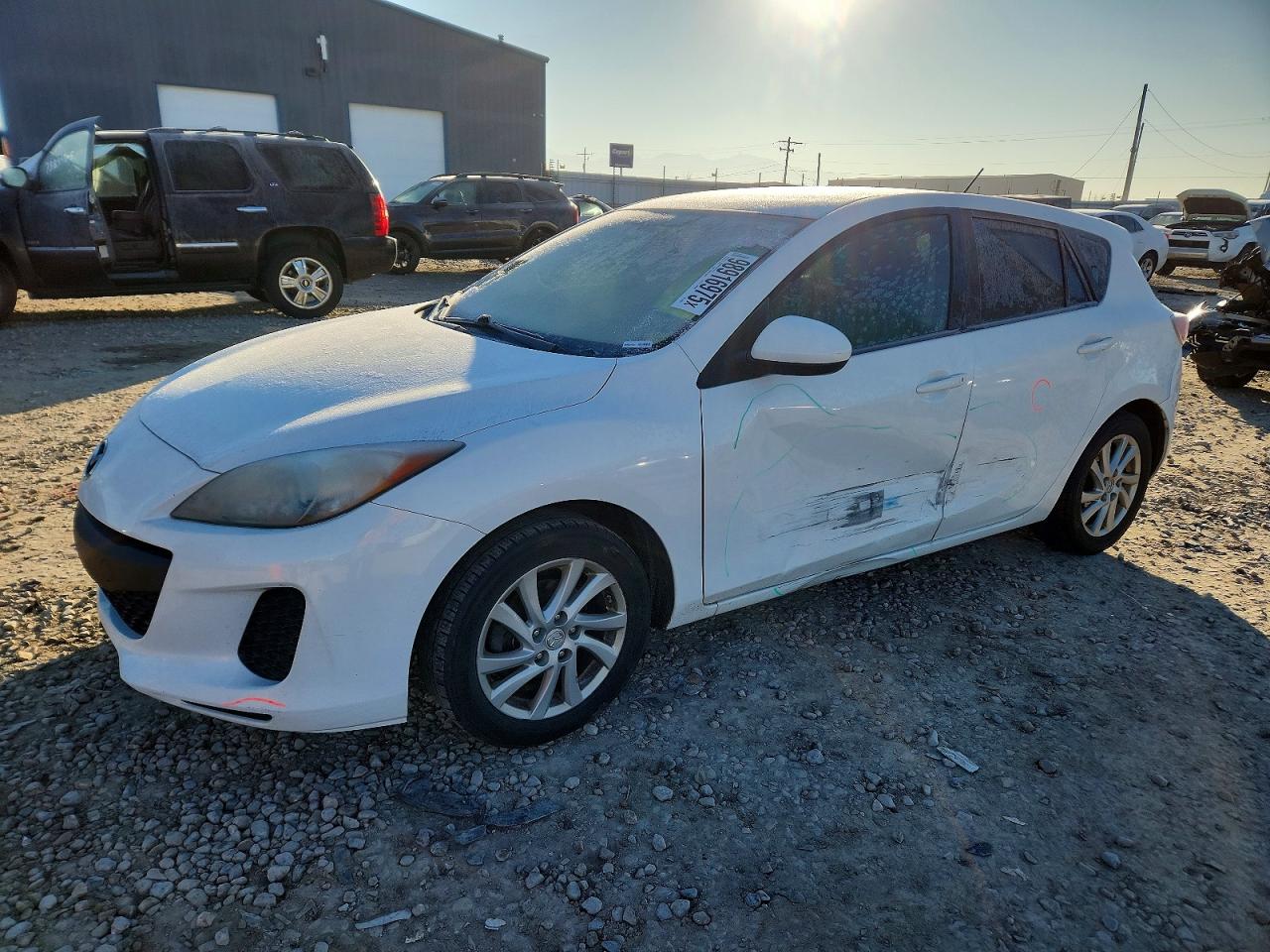 2013 MAZDA 3
