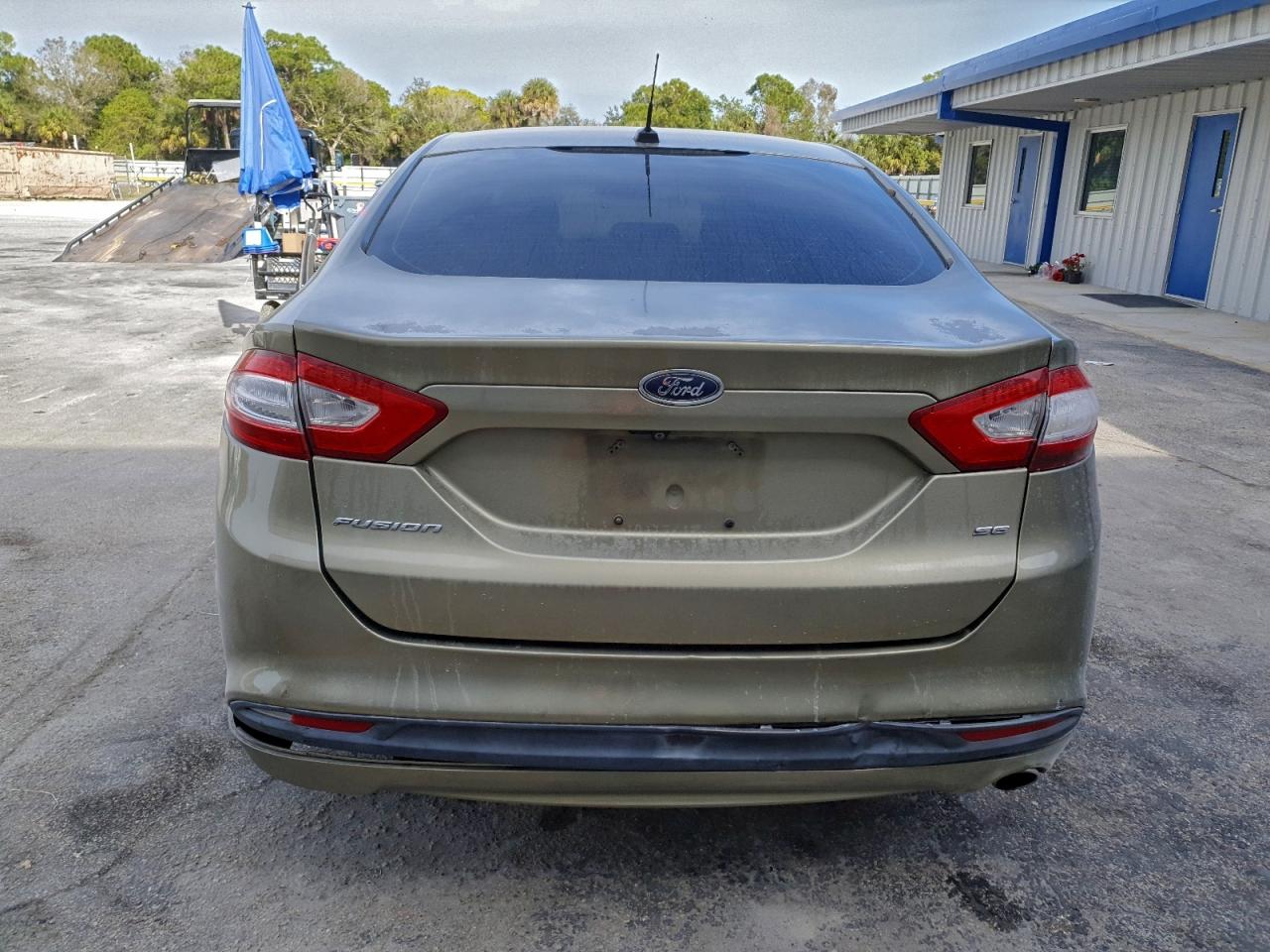 2013 FORD FUSION SE photo 6