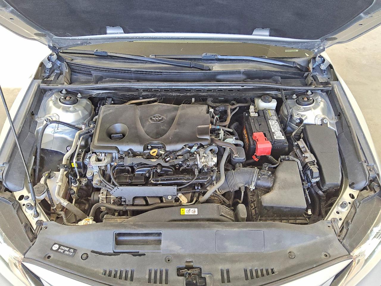 2021 TOYOTA CAMRY LE photo 11