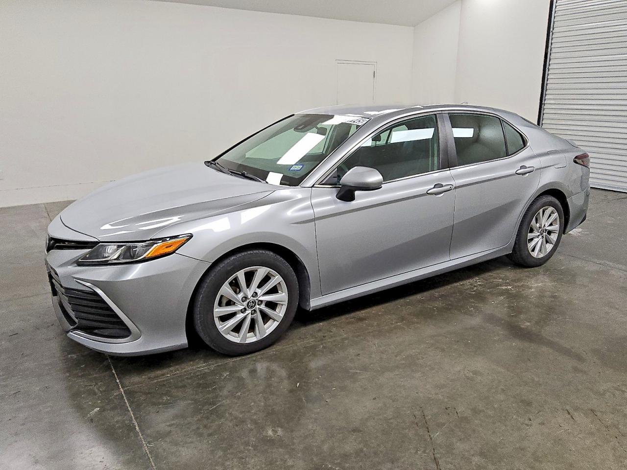 2021 TOYOTA CAMRY