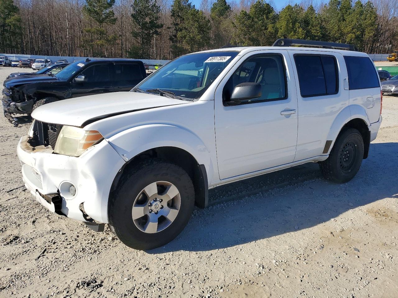 2010 NISSAN PATHFINDER