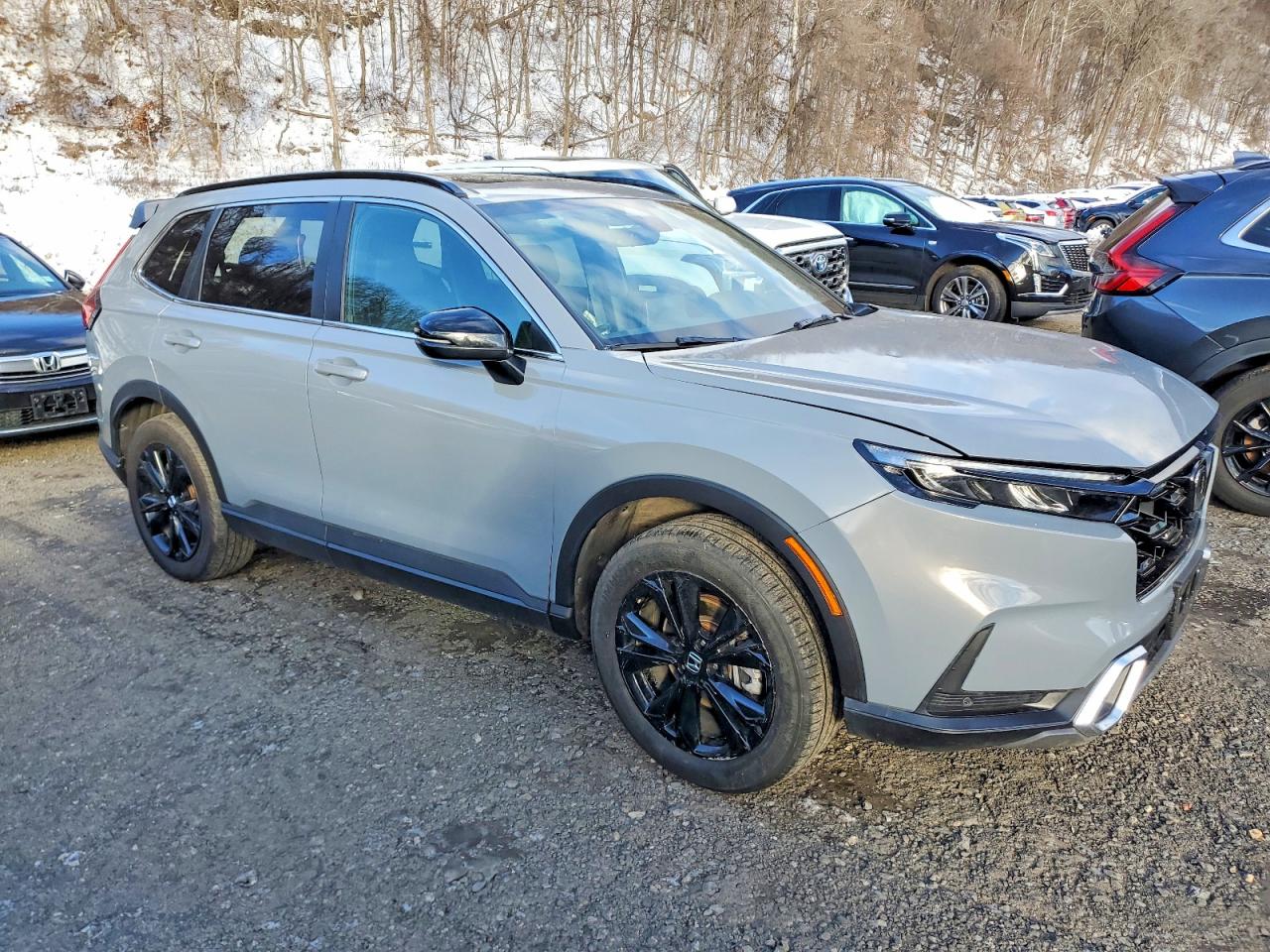 2025 HONDA CR-V SPORT TOURING photo 4