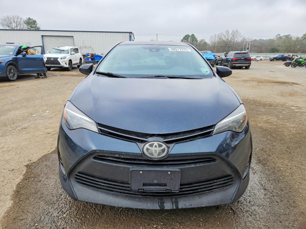 2017 TOYOTA COROLLA L photo 5