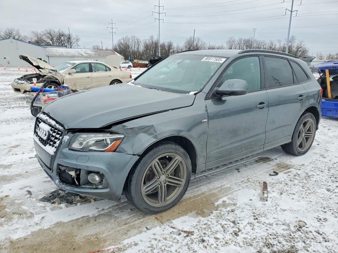 2012 AUDI Q5