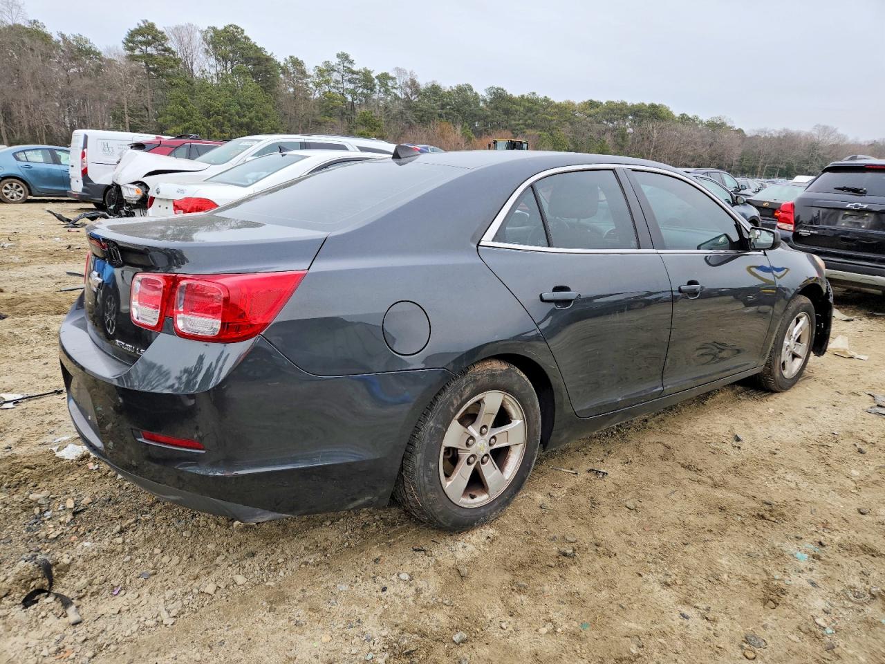 2014 CHEVROLET MALIBU LS photo 3