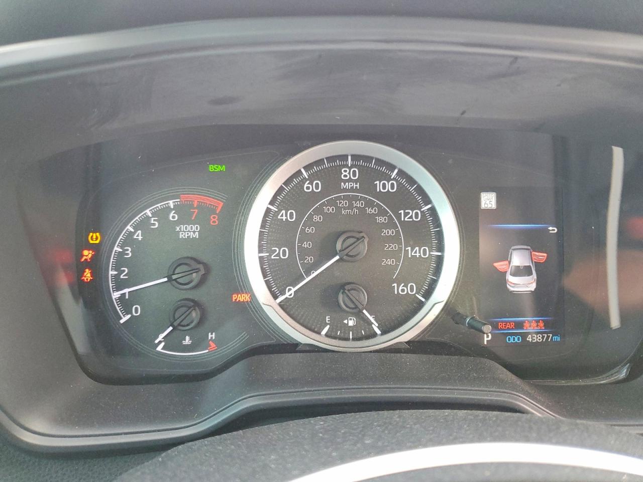 2021 TOYOTA COROLLA LE photo 9