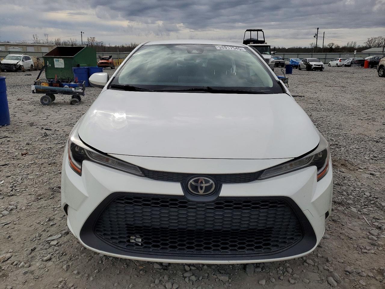2021 TOYOTA COROLLA LE photo 5