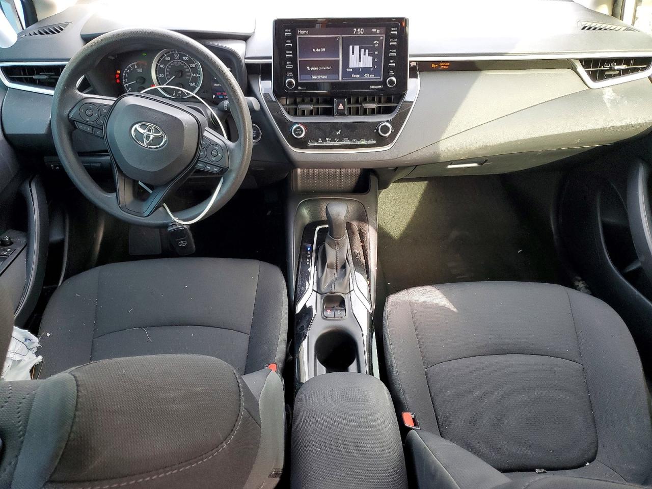 2021 TOYOTA COROLLA LE photo 8