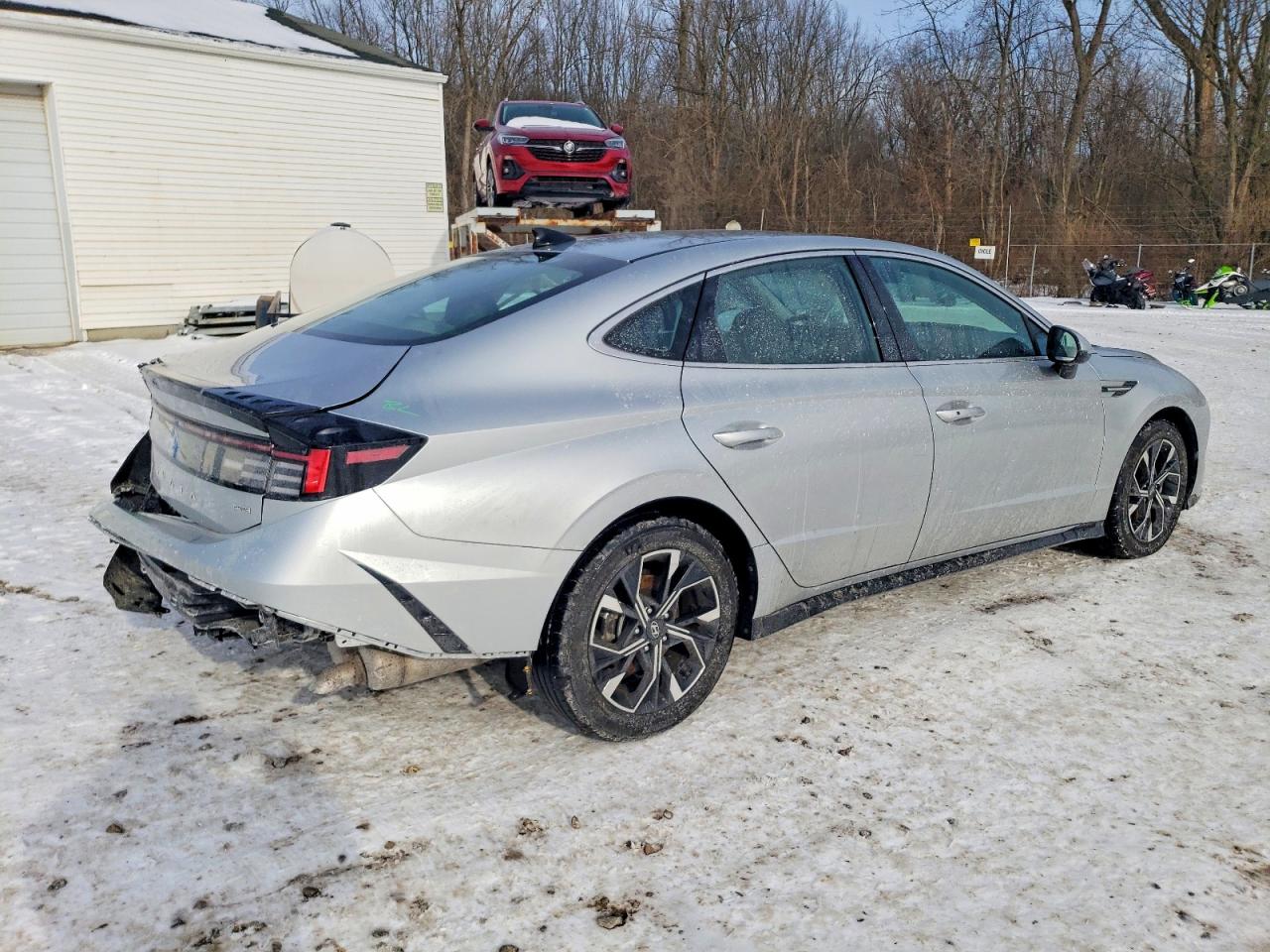 2024 HYUNDAI SONATA SEL photo 3